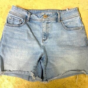 INC‎ International Concepts denim shorts size 4